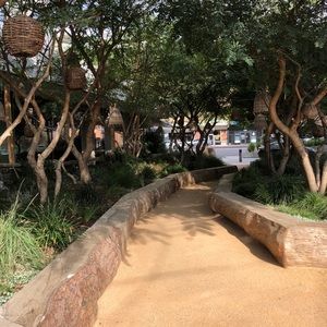 Meet your Posher, Rita